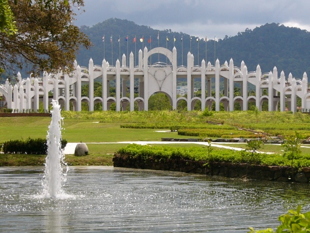 Kuah arches